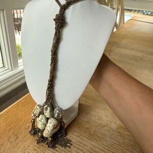 Elegant Gold and Cream Necklace